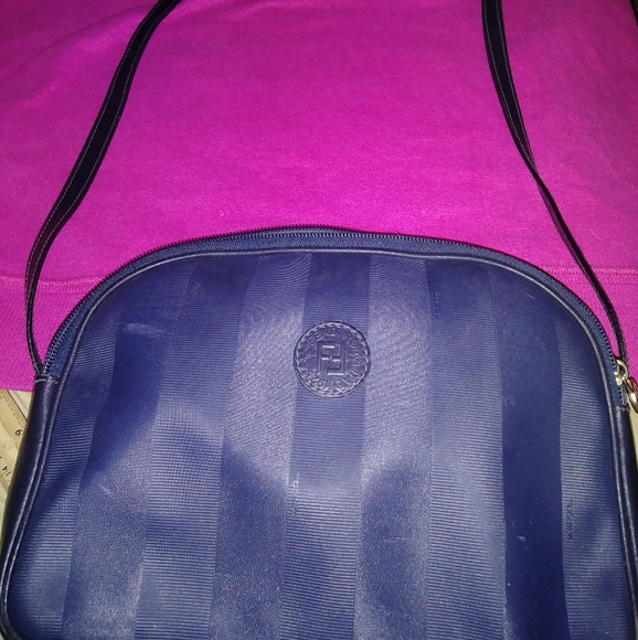 Vintage Fendi Crossbody Handbag - Picture 2 of 6